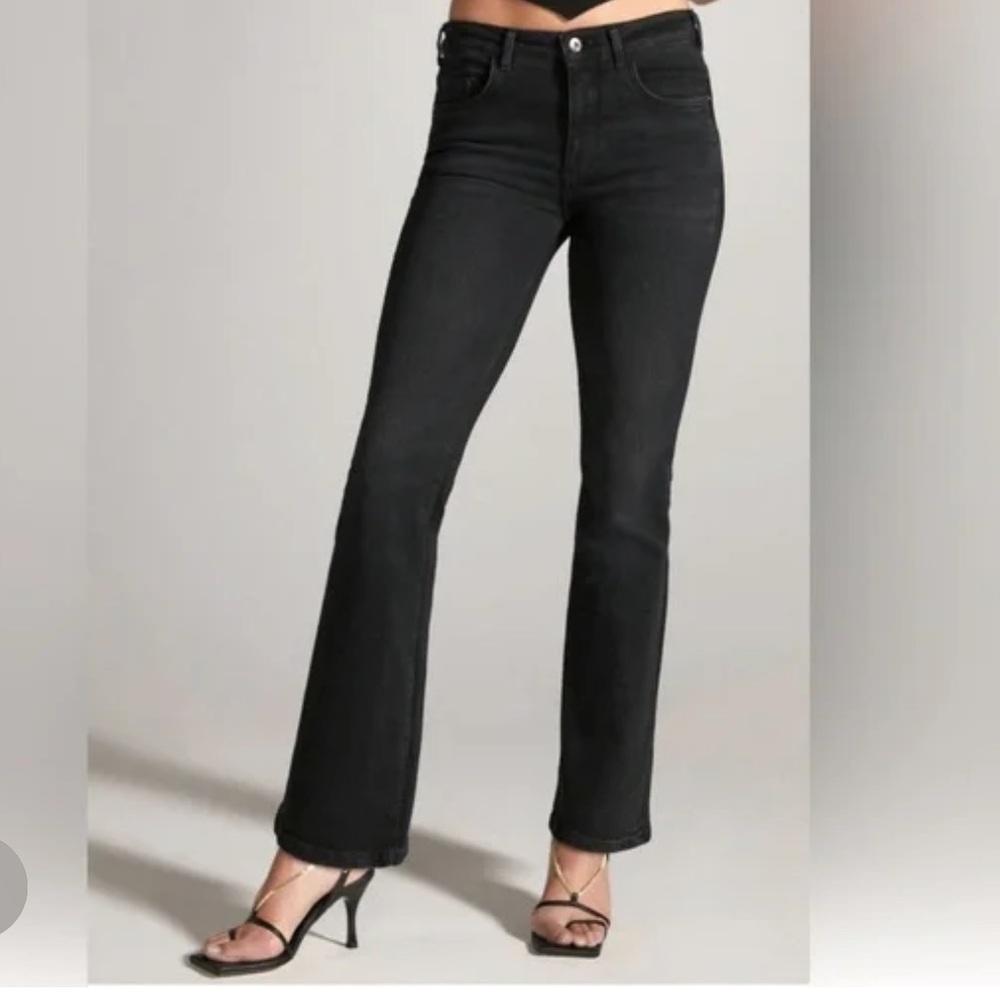 ANTHROPOLOGIE:‎ Pilcro Black Bootcut Jeans